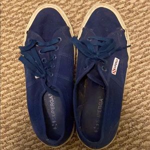 Navy supergas